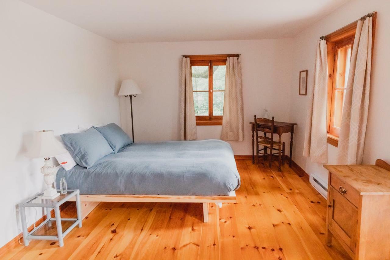 Le Triangle De L'Ile Hotel Saint-Laurent-de-l'ile d'Orleans Kültér fotó